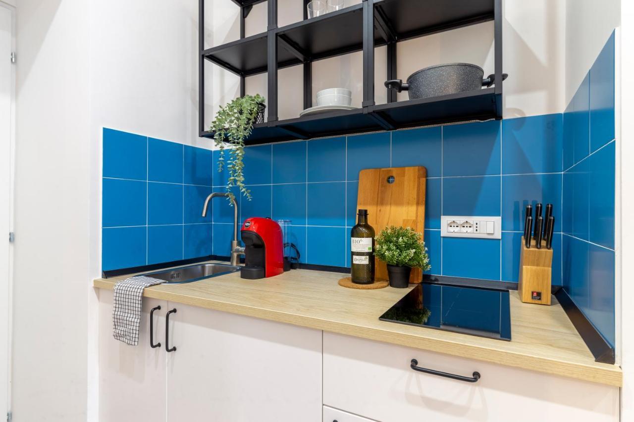 Cool And Stylish City Apartment - Wifi Trieste Exterior photo